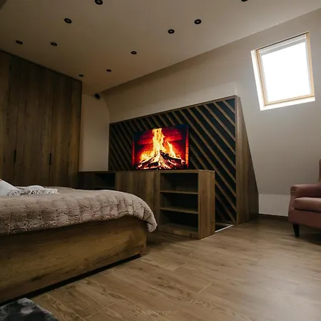 Borovi President Apartment