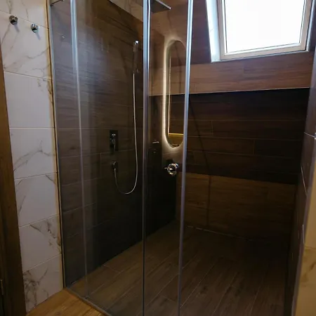 Borovi President * Divčibare