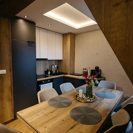 Borovi President Apartment